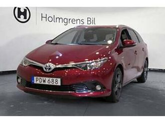 toyota auris 2,95% ränta touring sports hybrid e-cvt, 136hk intense edition