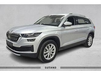 style tdi 200 4x4 dsg krok-navi-matrix-varmer-acc +++