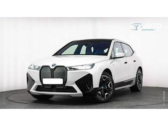 bmw ix m60. odbitni ddv. vsa oprema. b w. kljuka. garanc.