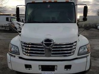 5 ton 2007 hino 268 box truck for sale