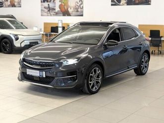 kia xceed 1.6 phev platinum edition panoramadach