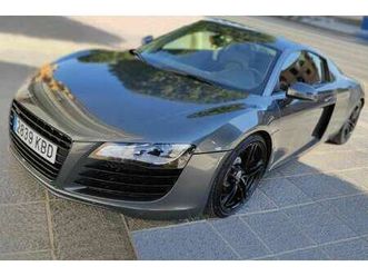 r8-4-2-fsi-quattro-r-tronic