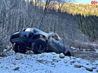 nissan frontier navara raptor putnicki tek reg