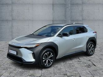 toyota bz4x elektromotor bev 150kwh teamplayer