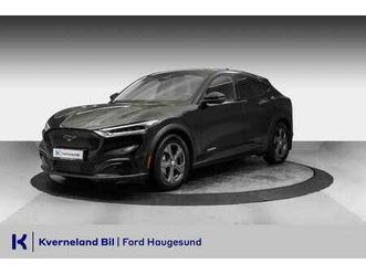 sr rwd 440km wltp, 360kamera, acc, skinn