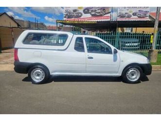 2021 nissan np200 1.6 se