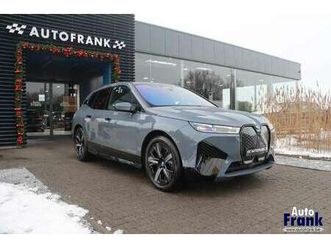 40 / m-sport / trekhk / intgr str / lasr / sft-cls