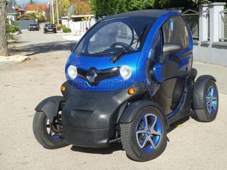 renault twizy elektromos.8 kw. 2 személyes!