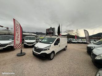 renault trafic iii l2h1 2.0 dci 145 cv tbe/gps/attelage/gtie 12 mois