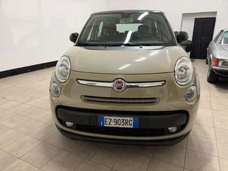 500l living living 1.6 mjt pop star 105cv