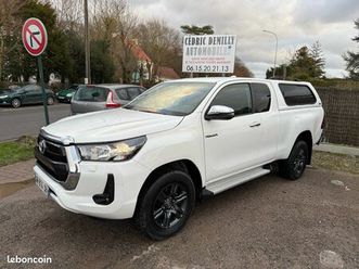 toyota hilux x-tra cab 2,8 d4d 204ch bva legende 4 places tva