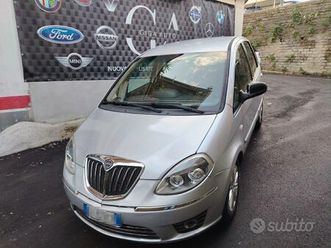 lancia musa 1.3 mjt 16v 95 cv s&s dpf oro