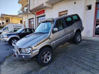 3.0tdi automatico-lungo-gancio-clima-bullbar-