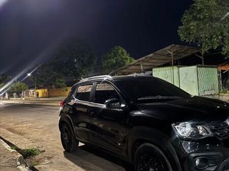 renault kwid outsider 1.0 flex 12v 5p mec. 2022