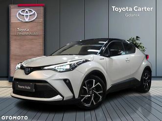 toyota c-hr 2.0 hybrid selection