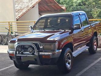 toyota hilux cd srv 4x2 3.0 8v 90cv diesel 2002