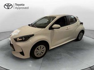 yaris 1.5 hybrid 5 porte active
