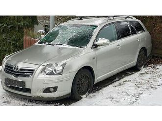 toyota avensis combi executive 2,2-l-d-cat - kein tüv