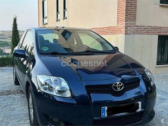 toyota auris 2.0 d4d luna
