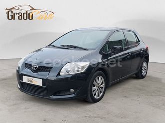 toyota auris 2.0 d4d sol