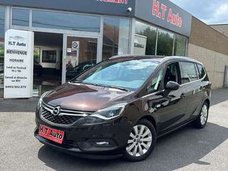 1.4 turbo cosmo/garantie 12 mois/5 places