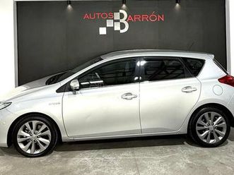 toyota - auris hybrid active