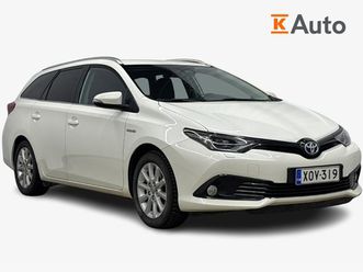 toyota-auris-touring-sports-1-8-hybrid-active-edition