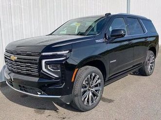 chevrolet tahoe 6,2l high&country, entertain, pano, my25