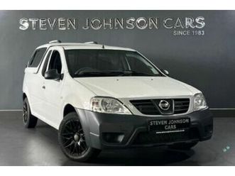 2020 nissan np200 1.5 dci safety pack