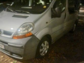 renault trafic passenger 1.9dci 100