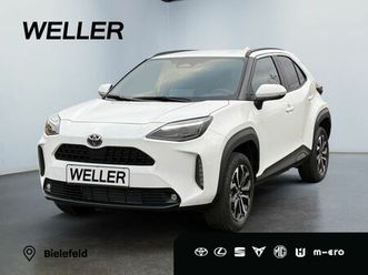 toyota yaris cross hybrid 130 1.5 black&white *cam*acc*