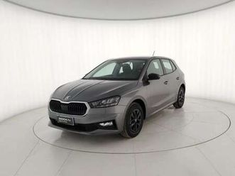 fabia 1.0 mpi 80 cv young edition