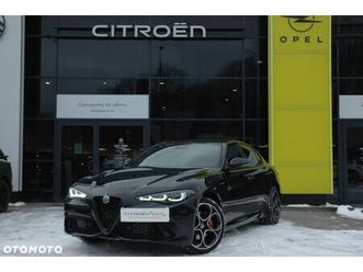 alfa romeo giulia 2.0 turbo veloce q4