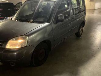 1.4i 600 kg hayon/achterklep