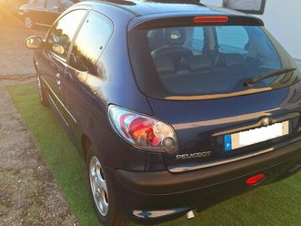 peugeot 206 1.4 hdi c/estofos em pele do gti dezº. dezembro/02