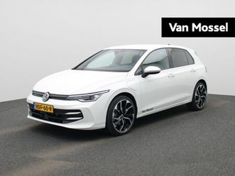 volkswagen golf 1.5 ehybrid 50 edition 204 pk | automaat | navigatie | apple carplay | adaptive cruise control | climate control | stoel- en stuurverwarming | a