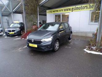 1.0 67cv 01/22 gris 21564km