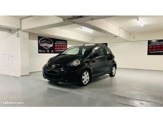 toyota aygo 1.0 vvt-i 68ch connect, automatique