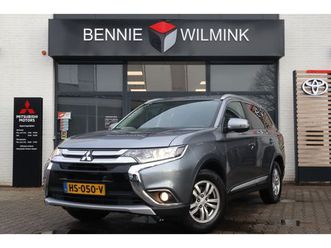 mitsubishi outlander 2.0 business edition trekhaak | all seasons