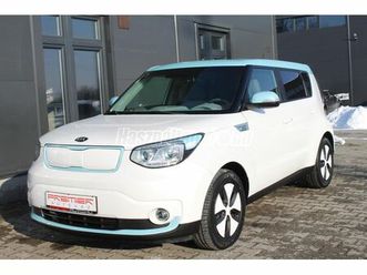 kia soul ev cvt navi carplay keyless kamera télicsomag szervizkönyv km-garancia