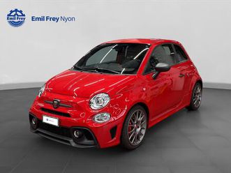 fiat 595 c abarth 1.4 t-jet 180 competizione: réserver un essai sur route !