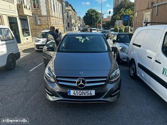 mercedes-benz b 180 d style
