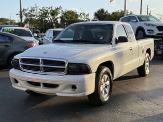 2001 dodge dakota sport 2dr club cab sb 2wd