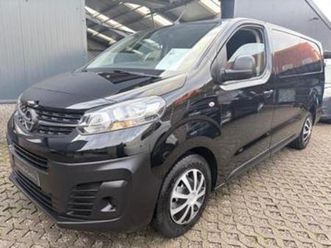 ② opel vivaro dubbele cabine - 6 plaatsen - 19752€+ — opel — 2ememain