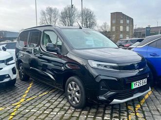 vauxhall combo life 100kw ultimate xl 52kwh 5dr auto