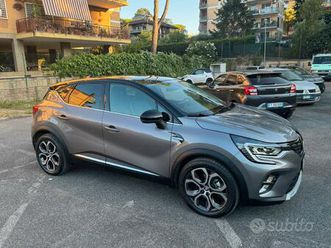 renault captur 1.6 e-tech hybrid techno 145cv auto