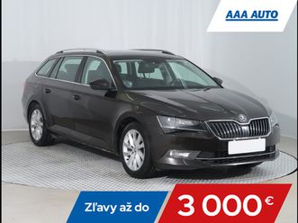 skoda superb 1.4 tsi, ambition, koža, navigácia