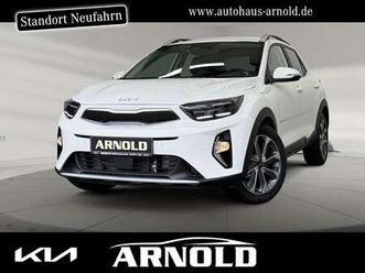 stonic-1-0-t-gdi-spirit-led-kamera-smartkey-navi