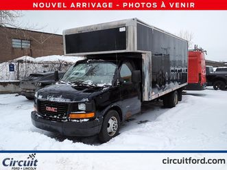 gmc savana 2012 3500 cube 16pieds