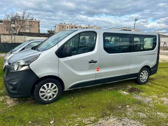 opel vivaro 9 posti passo lungo 1.6 biturbo